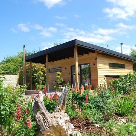 Peaceful Bothy Retreat Villa แนร์น ภายนอก รูปภาพ